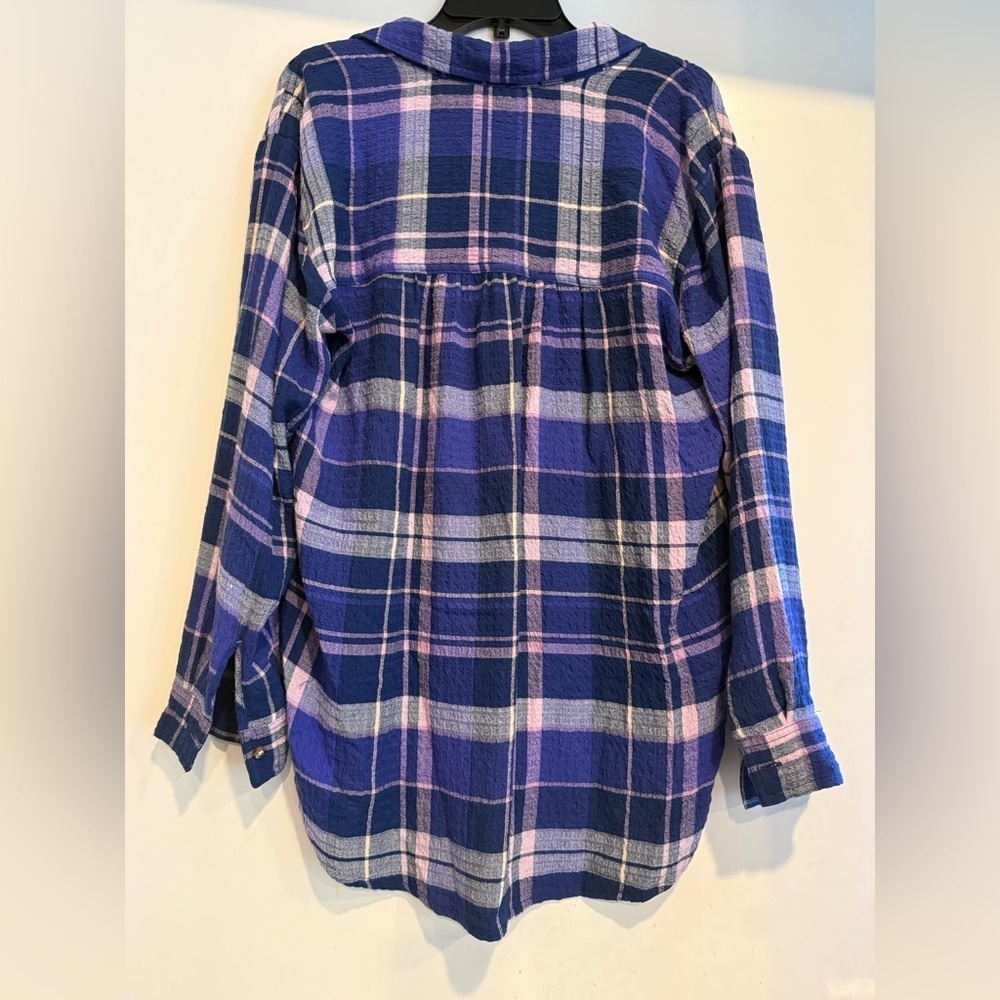 Pilcro The Hadley Relaxed Plaid Crinkled Texture Drapey Button Down Size M - Picture 3 of 6